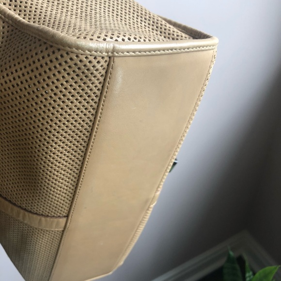 Gucci lamb skin purse - Picture 5 of 8